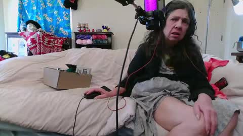 Snapshot of nannabaldur chatting on January 12, 4:29 pm Nanna Baldur online show from January 12, 4:29 pm