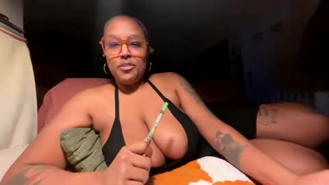 Naomigiirl6 online show from February 26, 11:00 am