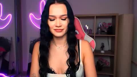 NaomiiStarr online show from January 7, 1:42 am