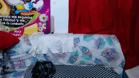 Snapshot of naomiquiin chatting on January 26, 4:41 am naomiquiin online show from January 26, 4:41 am