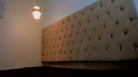 naomis_35 online show from February 3, 7:18 pm