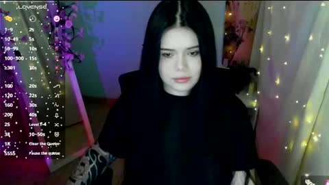 Naomi online show from May 2, 6:28 am