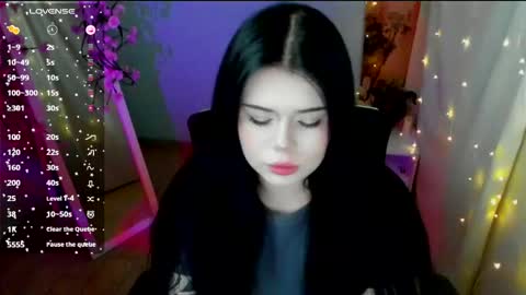 Naomi online show from April 27, 6:21 am