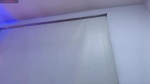 Naomy  online show from December 23, 3:32 am