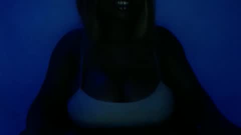 Amanda online show from November 21, 5:26 pm