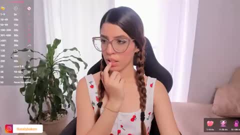nat_bakerss online show from July 9, 8:11 pm