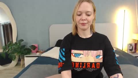 natalee_love online show from February 3, 11:51 pm