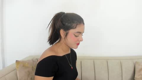 Naty  online show from October 26, 12:33 pm