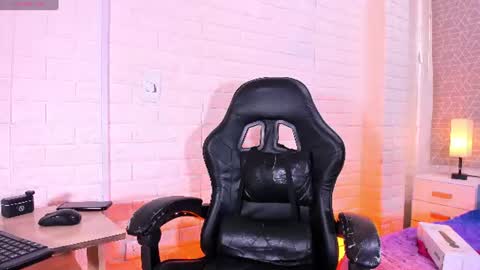 Natalia Kiss online show from August 1, 5:37 pm