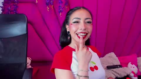 natalia pinkk online show from June 30, 1:43 pm