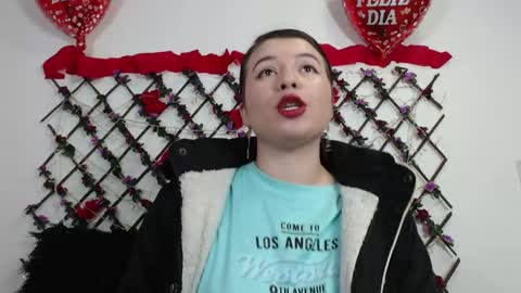 Natalia Walker online show from May 2, 3:04 pm