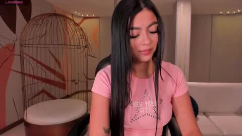 Snapshot of nataliagaret chatting on September 25, 3:27 am Nata online show from September 25, 3:27 am