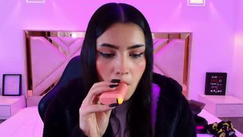 natalie  online show from July 13, 7:58 pm