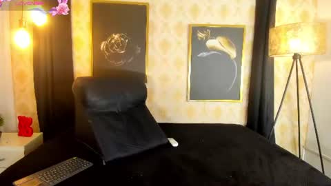 NATALIE online show from June 22, 12:57 pm