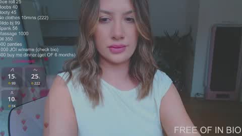 Natasha  will be online during the week of the 25th  online show from December 4, 12:14 pm