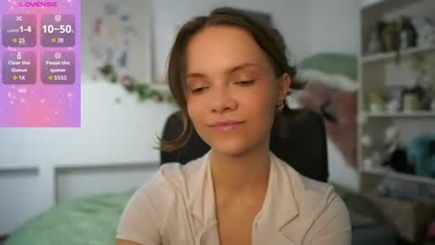 natasha__malkova online show from August 4, 1:17 pm