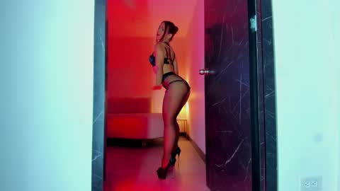  Natasha Foxxx online show from May 1, 4:21 pm