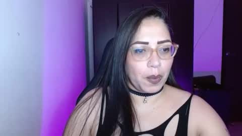 Snapshot of natashasmithe chatting on September 24, 2:54 am Natasha Smithe online show from September 24, 2:54 am