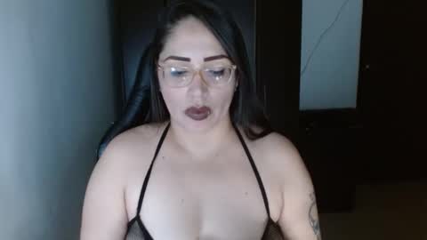 Natasha Smithe  online show from October 29, 3:22 am