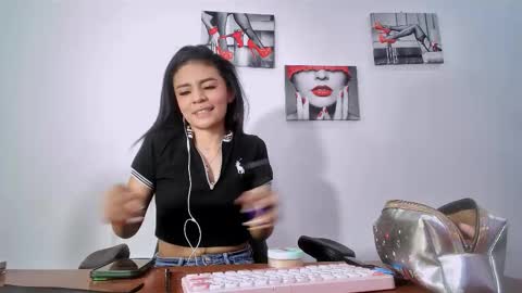 Natashax  online show from January 6, 3:38 pm