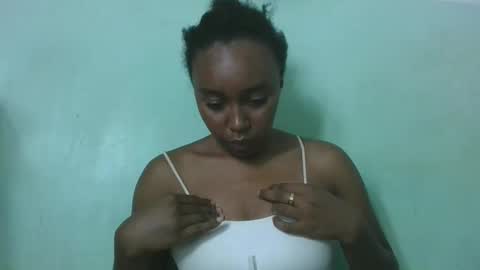 natha259706 online show from April 22, 8:22 am