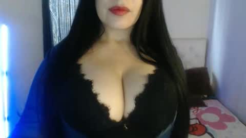 Snapshot of nathalie_088 chatting on October 18, 12:30 pm nathalie online show from October 18, 12:30 pm