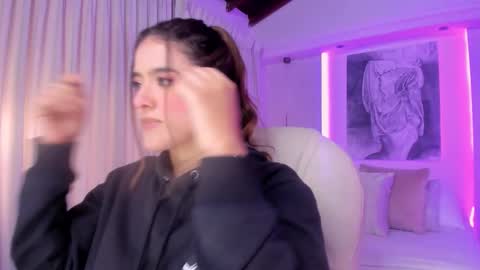 NATHALIE online show from December 18, 12:21 pm