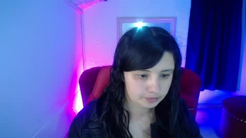 nathaly low online show from June 8, 11:33 am