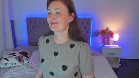 NathalyStars online show from June 3, 12:50 pm
