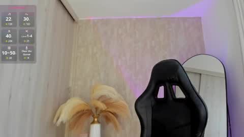 nathalyxx_ online show from April 30, 5:40 pm
