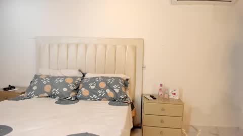 Nathie online show from February 28, 2:55 am