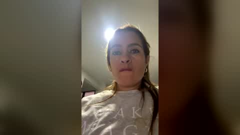 N A T I GONZALES online show from July 11, 6:13 am