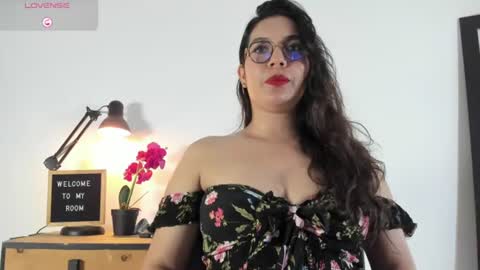 Natty Trainor online show from June 30, 8:52 pm