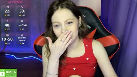 natural_babe666 online show from August 1, 4:47 am
