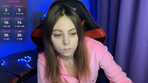 Snapshot of natural_babe666 chatting on March 11, 2:51 pm natural_babe666 online show from March 11, 2:51 pm