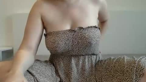 Snapshot of natural_beauty201 chatting on March 8, 11:24 am Penelopa369 online show from March 8, 11:24 am