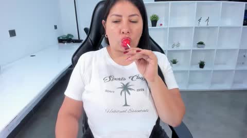 Jazmin Bigboobs online show from November 8, 8:25 pm