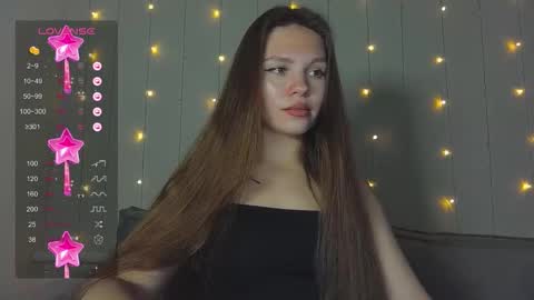 Snapshot of nature_starlight chatting on October 2, 11:37 am Eva online show from October 2, 11:37 am