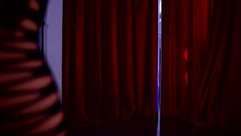 Naty online show from November 26, 10:38 am