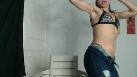 Stella Mcqueen online show from February 10, 9:15 pm