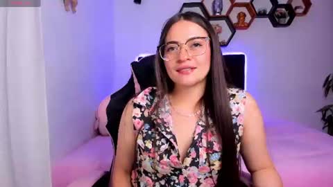 Anna online show from June 25, 5:12 am