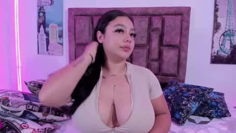 Ana online show from February 1, 2:34 pm