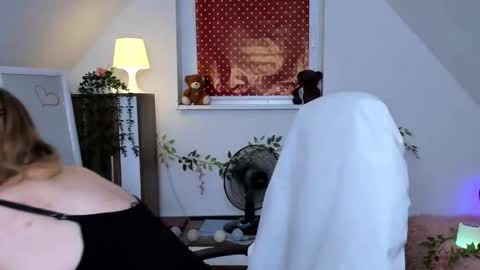 Milana - on air every day except Wednesday from 9 pm to 4 am European time online show from September 17, 8:51 pm