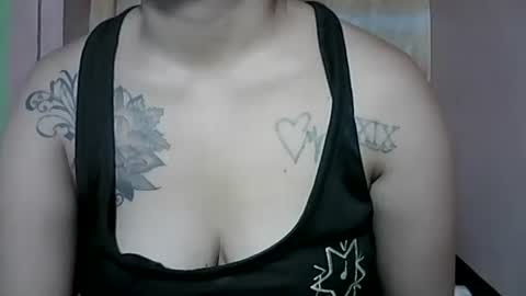 naughtymom_33 online show from October 20, 7:44 am