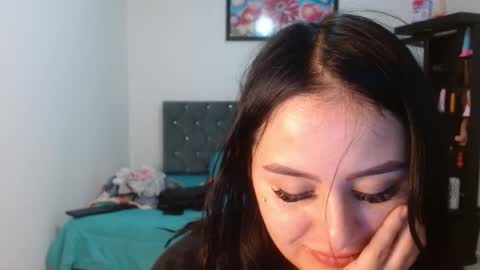 naughtyplayass online show from February 5, 3:37 pm