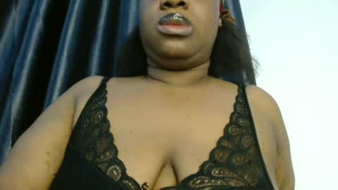 naughtyslut02 online show from June 18, 6:26 am