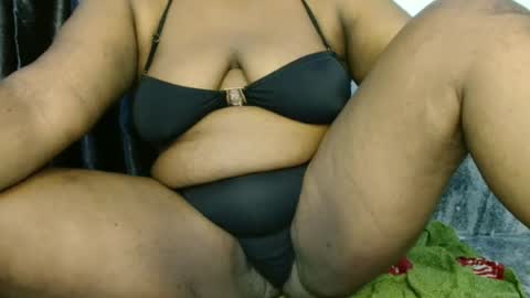naughtyslut02 online show from June 14, 5:19 am