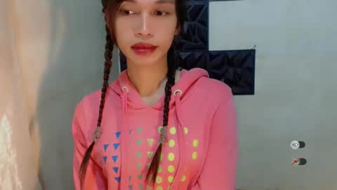 Celine online show from October 30, 6:31 pm