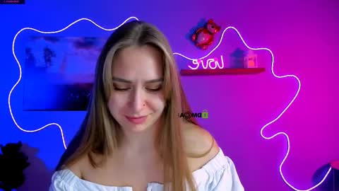 naya_dream online show from March 17, 8:02 pm