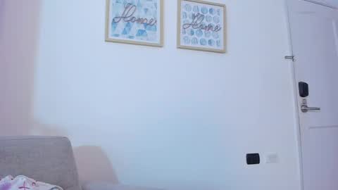 Daniela online show from February 17, 1:33 pm